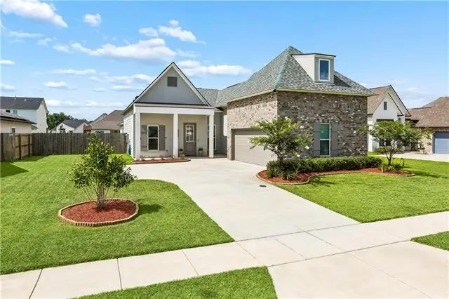 39242 High Creek Avenue, Gonzales, LA 70737 - #2