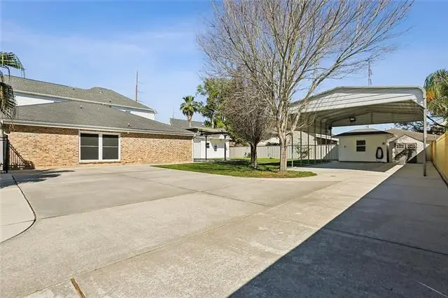 27 12th Street, New Orleans, LA 70124 - #2