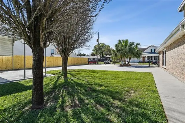 27 12th Street, New Orleans, LA 70124 - #3