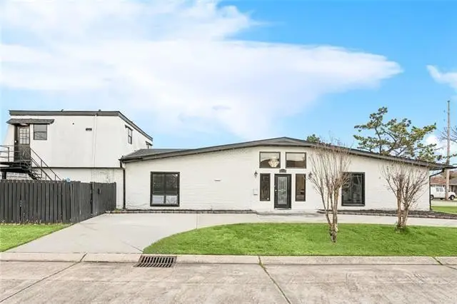4200 Lake Villa Drive, Metairie, LA 70002 - #2