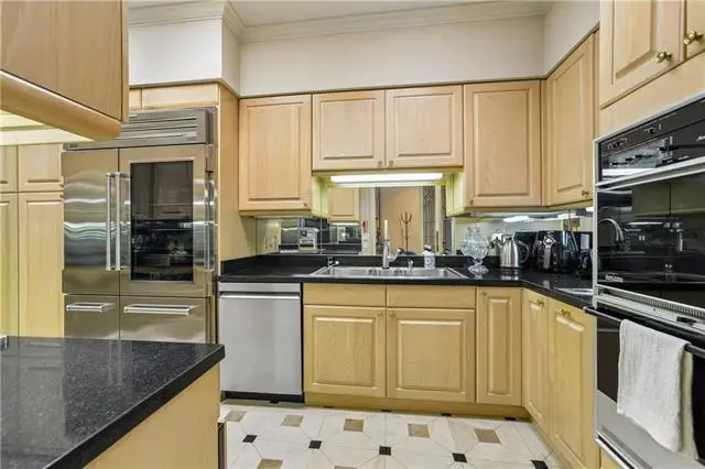 600 Port Of New Orleans Place #12E, New Orleans, LA 70130 - #3