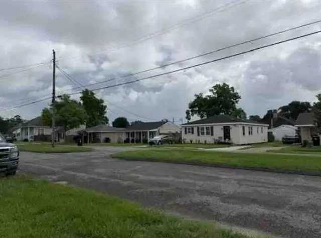 420 Roseland Parkway, Harahan, LA 70123 - #3