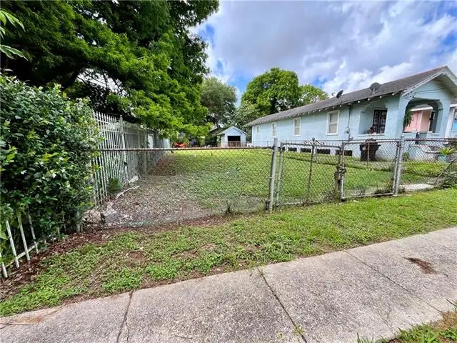 2752 Jonquil Street, New Orleans, LA 70122 - #3