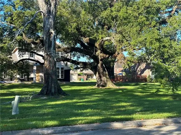 104 Research Drive, Harahan, LA 70123