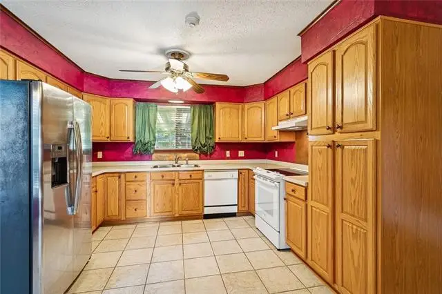 1031 Rue Bordeaux Drive, Slidell, LA 70458 - #2