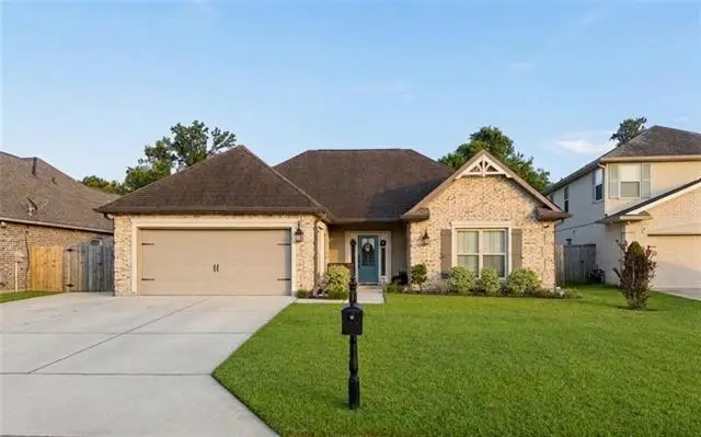 2060 Bonaire Drive, Marrero, LA 70072 - #1