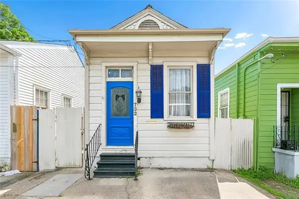 732 Pleasant Street, New Orleans, LA 70115