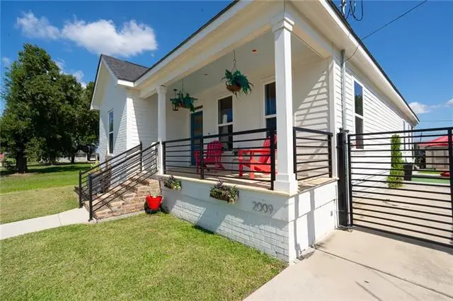2009 Center Street, Arabi, LA 70032 - #2