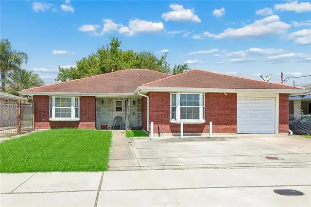 2514 Victor Street, Chalmette, LA 70043 - #1