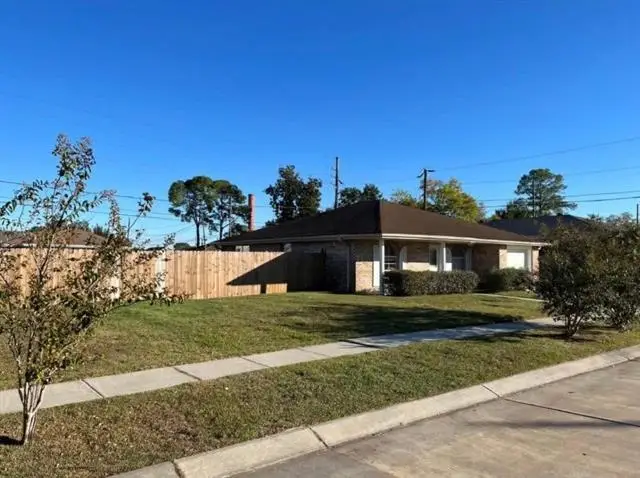 2401 Creely Drive, Chalmette, LA 70043 - #1