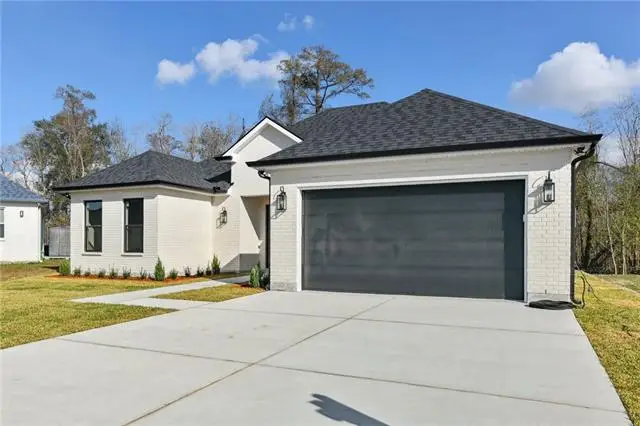 2211 Harrier Place, Marrero, LA 70072 - #2
