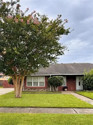 2409 Virginian Colony Avenue, Laplace, LA 70068