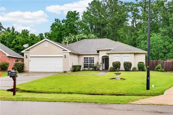 152 E Emerald Creek, Abita Springs, LA 70420