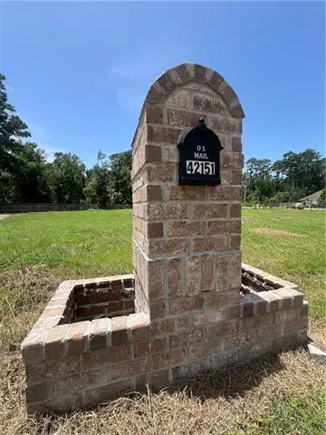 42151 Jefferson Drive, Hammond, LA 70403
