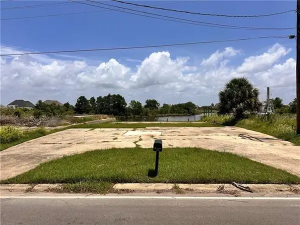 310 Lakeview Drive, Slidell, LA 70458