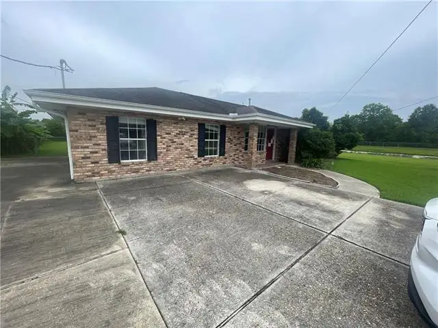 203 Havana Street, Belle Chasse, LA 70037 - #2