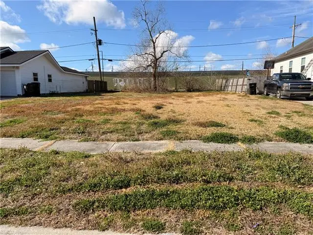 108 Perrin Drive, Arabi, LA 70032 - #2
