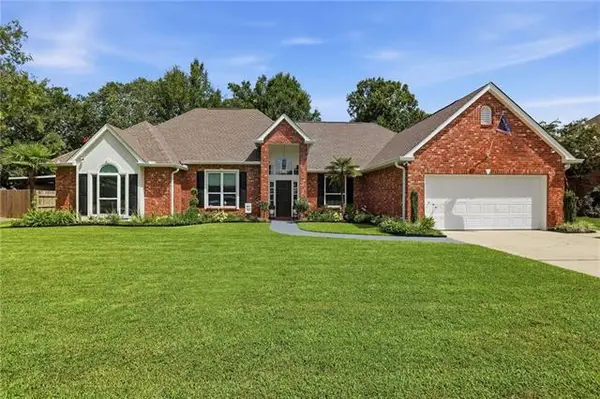 215 Chestnut Oak Drive, Mandeville, LA 70448