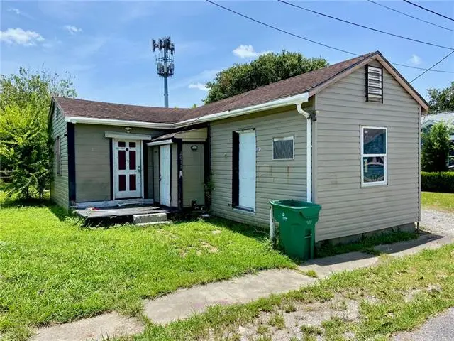 2012 Elm Street, Harvey, LA 70058 - #1