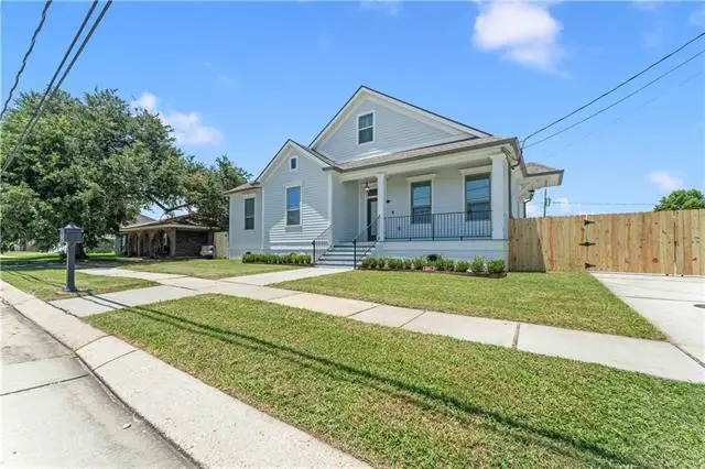 3512 Mumphrey Road, Chalmette, LA 70043 - #3
