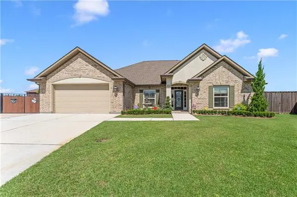 1040 Carencro Circle, Marrero, LA 70072
