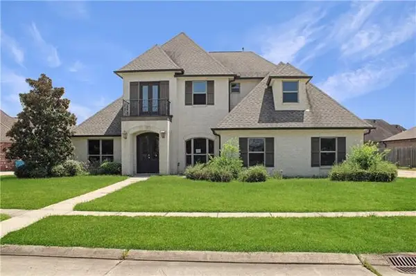 405 Lac Verret Drive, Luling, LA 70070