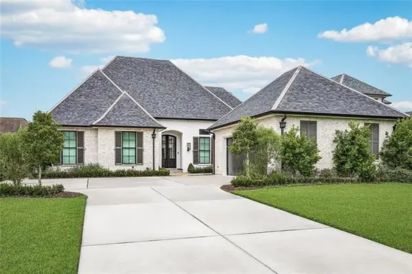 103 Deer Field Drive, Belle Chasse, LA 70037