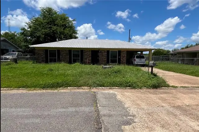 5204 Baronne Street, Alexandria, LA 71302 - #3