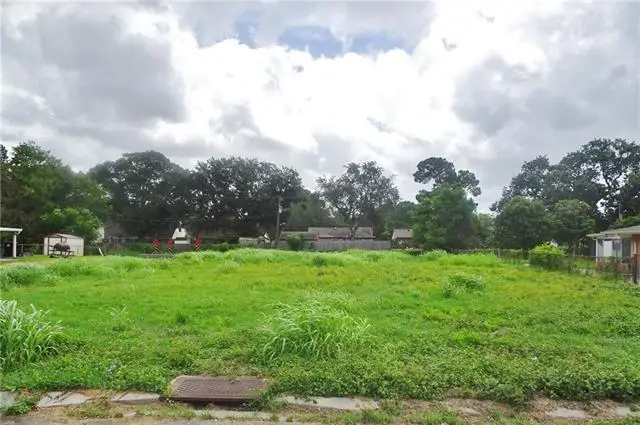 2200 General Collins Avenue, New Orleans, LA 70114 - #1