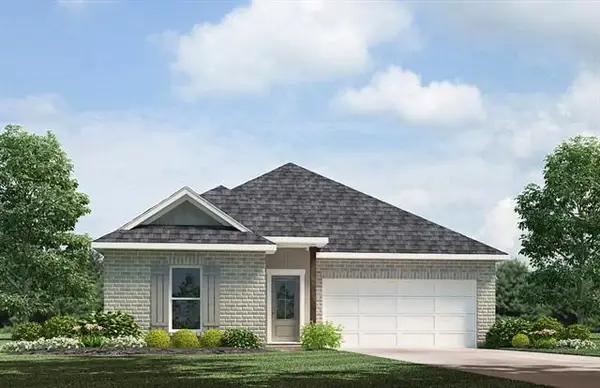 30304 Lancaster Court, Lacombe, LA 70445