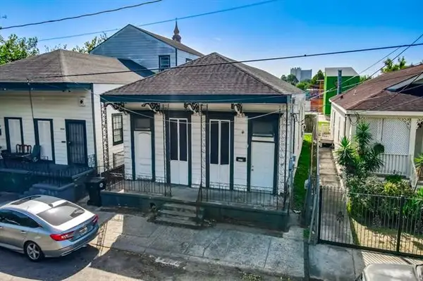 1216-18 Simon Bolivar Avenue, New Orleans, LA 70113