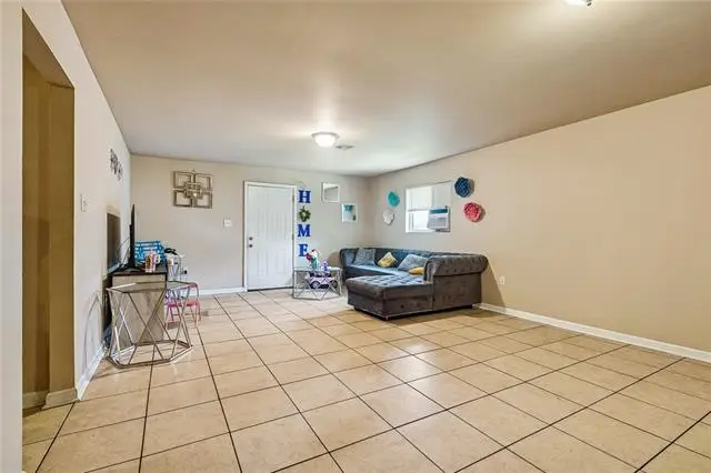 4791 Lancelot Drive, New Orleans, LA 70127 - #2