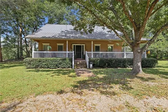 221 Welch Drive, Bogalusa, LA 70427 - #1