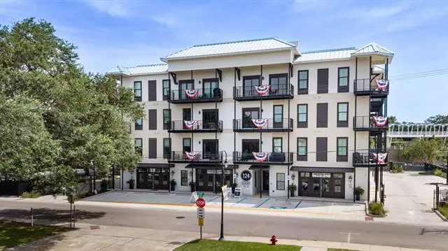 124 Court Street #305, Bay Saint Louis, MS 39520 - #1