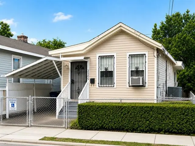 2505 Painters Street, New Orleans, LA 70117 - #1