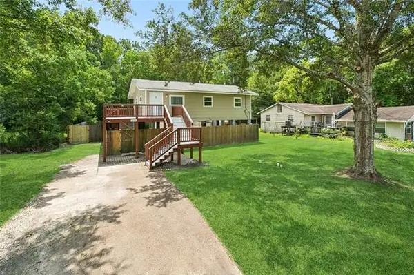 59788 Martin Luther Drive, Lacombe, LA 70445