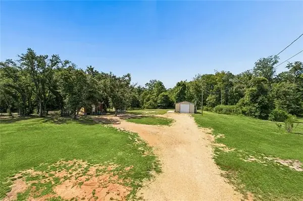 21432 Sibley Road, Ponchatoula, LA 70454
