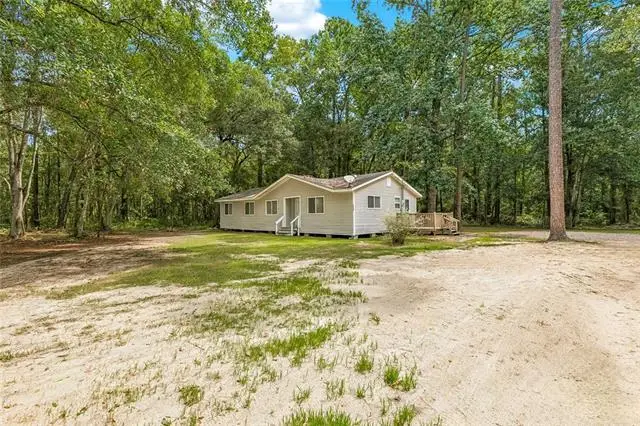 65606 Mulberry Street, Mandeville, LA 70448 - #2