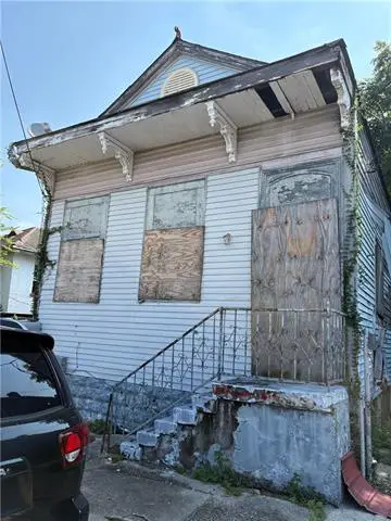 1931 Frenchman Street, New Orleans, LA 70116