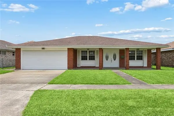 2312 Creely Drive, Chalmette, LA 70043