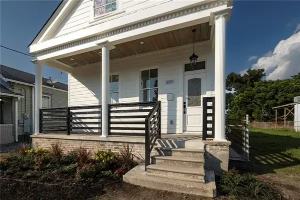 8825 Willow Street, New Orleans, LA 70118