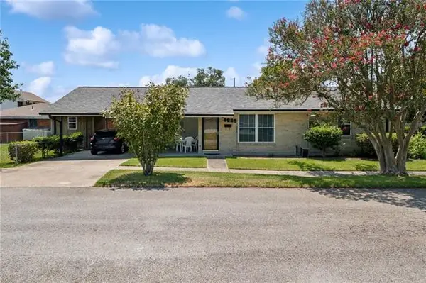9020 Rosecrest Lane, River Ridge, LA 70123