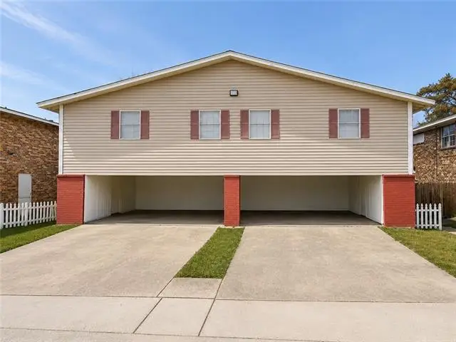 917 W Monterey Court, Gretna, LA 70056 - #1