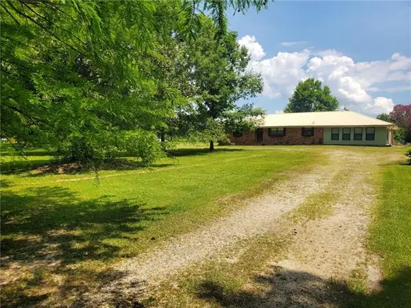 29723 Stein Road, Bogalusa, LA 70427