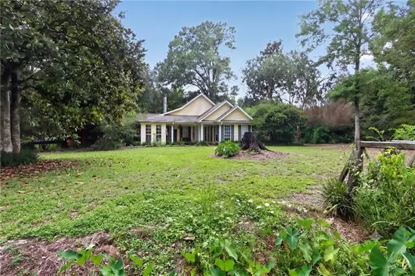 19266 Township Road, Covington, LA 70435