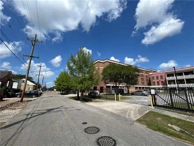 508 Tupelo Street, New Orleans, LA 70117 - #3