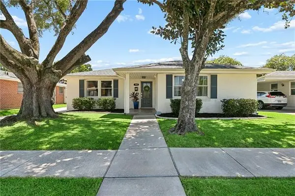 165 Hibiscus Place, River Ridge, LA 70123
