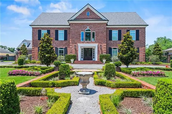 266 Citrus Road, River Ridge, LA 70123