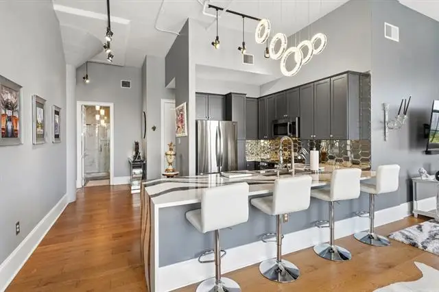 1201 Canal Street #452, New Orleans, LA 70112 - #2