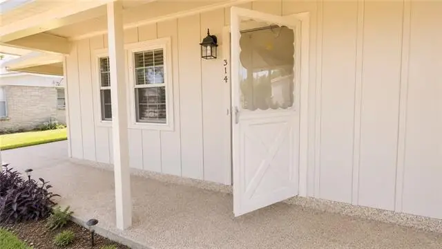 314 Tudor Street, Houma, LA 70364 - #3